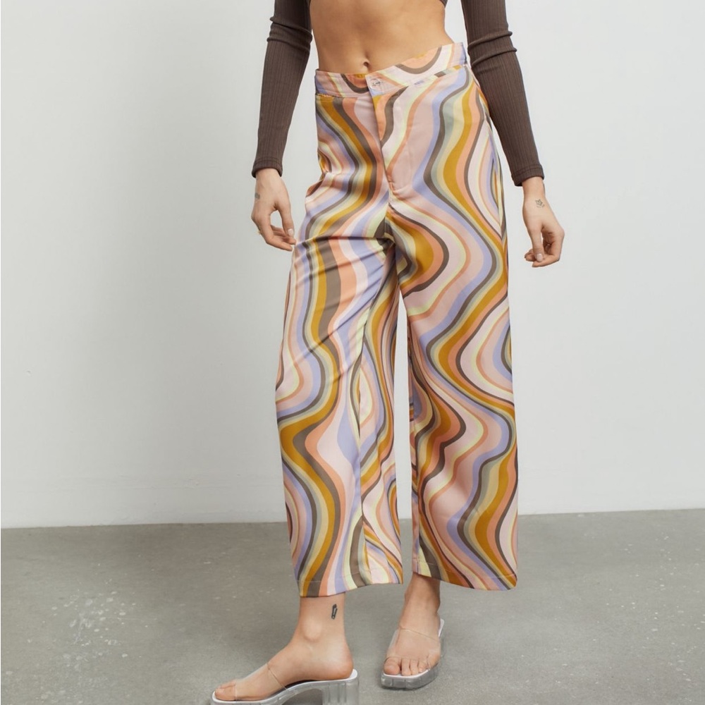 UO Olympia Silk Printed Pants Size Small